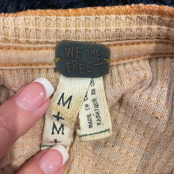 Free Peeple Oversized Babydoll Golden Long Sleeve Waffle Shirt/Tunic, Size M - Picture 7 of 8